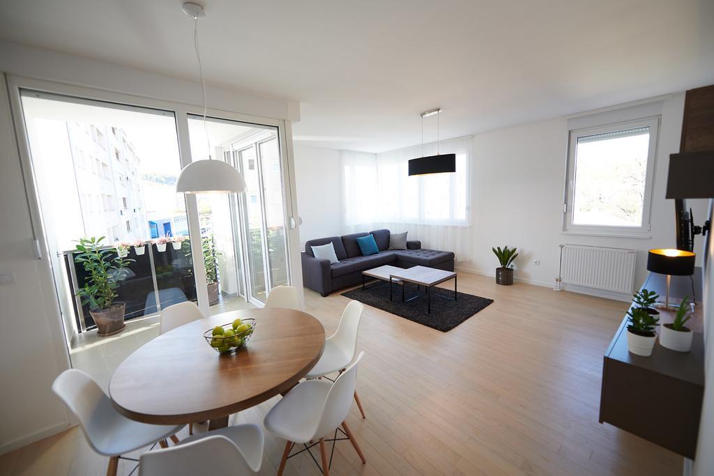 Modern Luxurious Apartment Banja Luka Buitenkant foto
