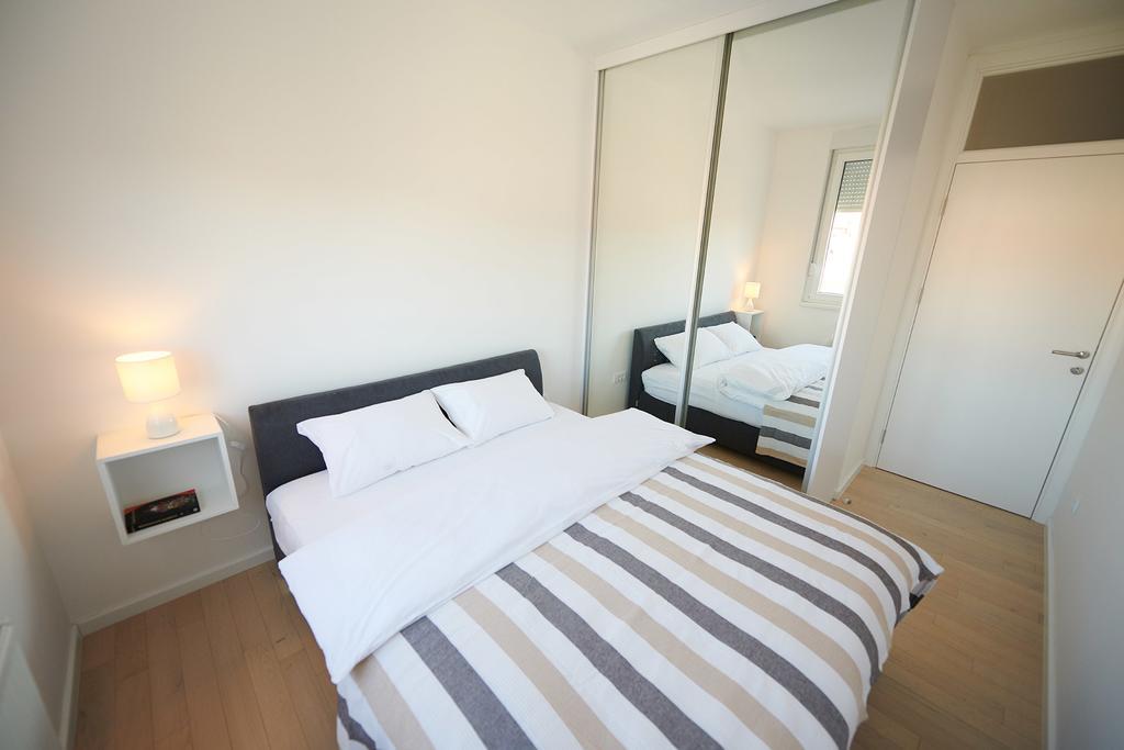 Modern Luxurious Apartment Banja Luka Buitenkant foto