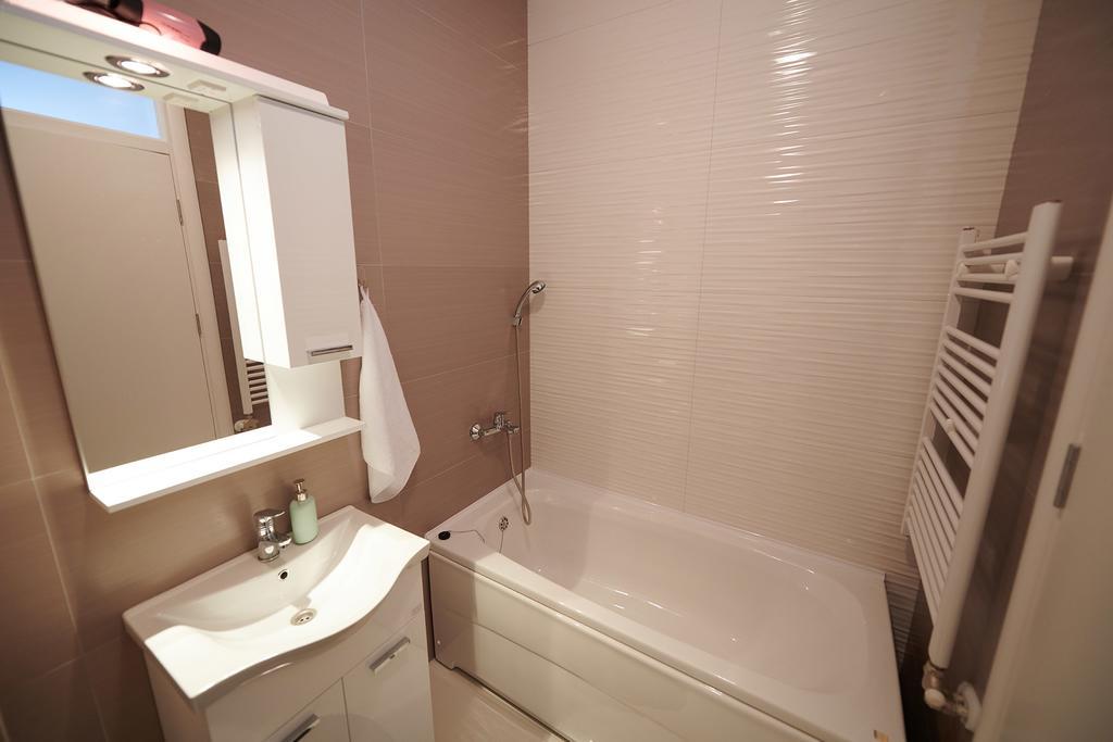Modern Luxurious Apartment Banja Luka Buitenkant foto
